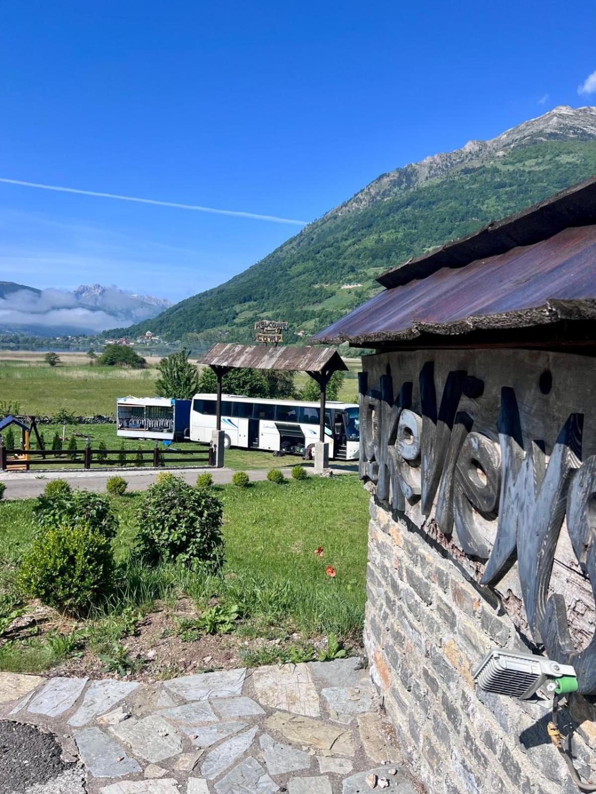 Camp Hotel Lake Views Plav Luaran gambar